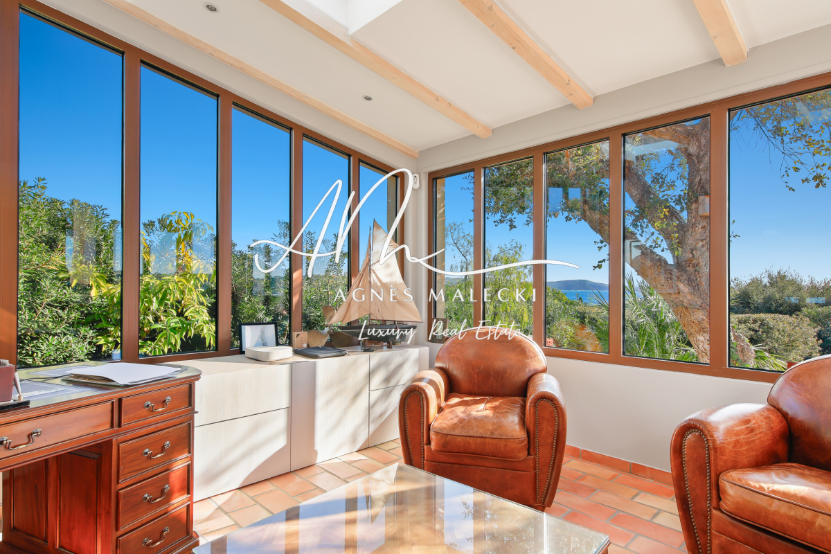 Luxury House for sale in Cavalaire-sur-Mer, 2 050 000 €, Photo 6