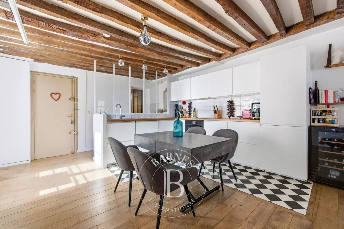 Luxury Apartment for sale in Paris 3ème, 750 000 €, Photo 6