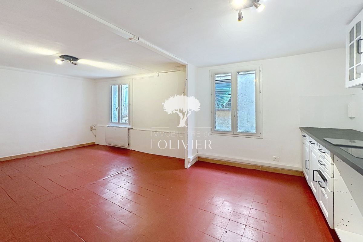 Luxury House for sale in Apt, 140 000 €, Photo 2