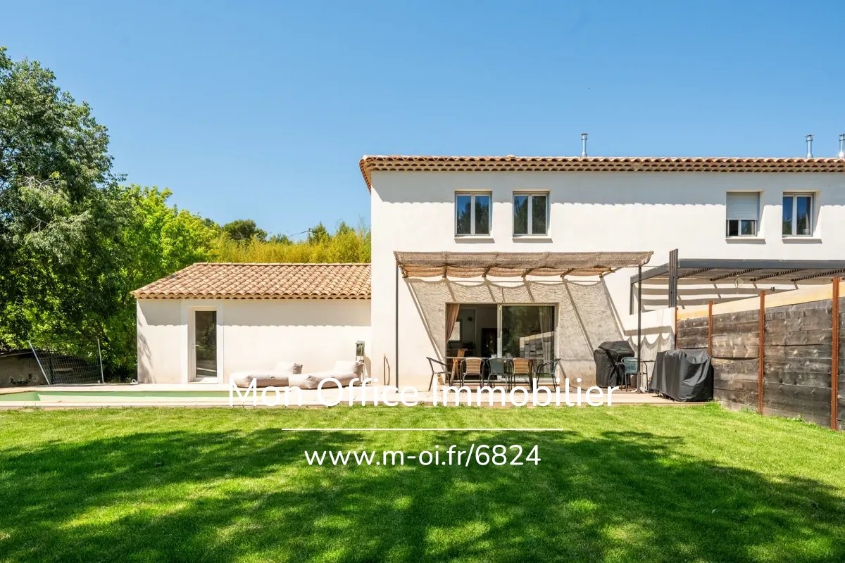 Luxury House for sale in Ventabren, 685 000 €, Photo 1