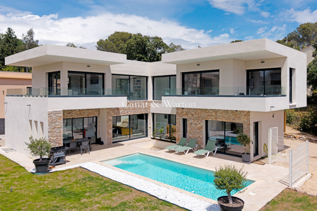 Luxury House for sale in Saint-Raphaël, 1 680 000 €, Photo 2