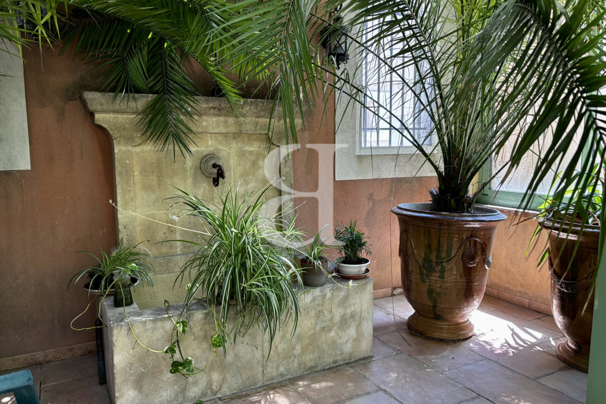Maison de luxe à vendre à Saint-Rémy-de-Provence, 1 095 000 €, Photo 3