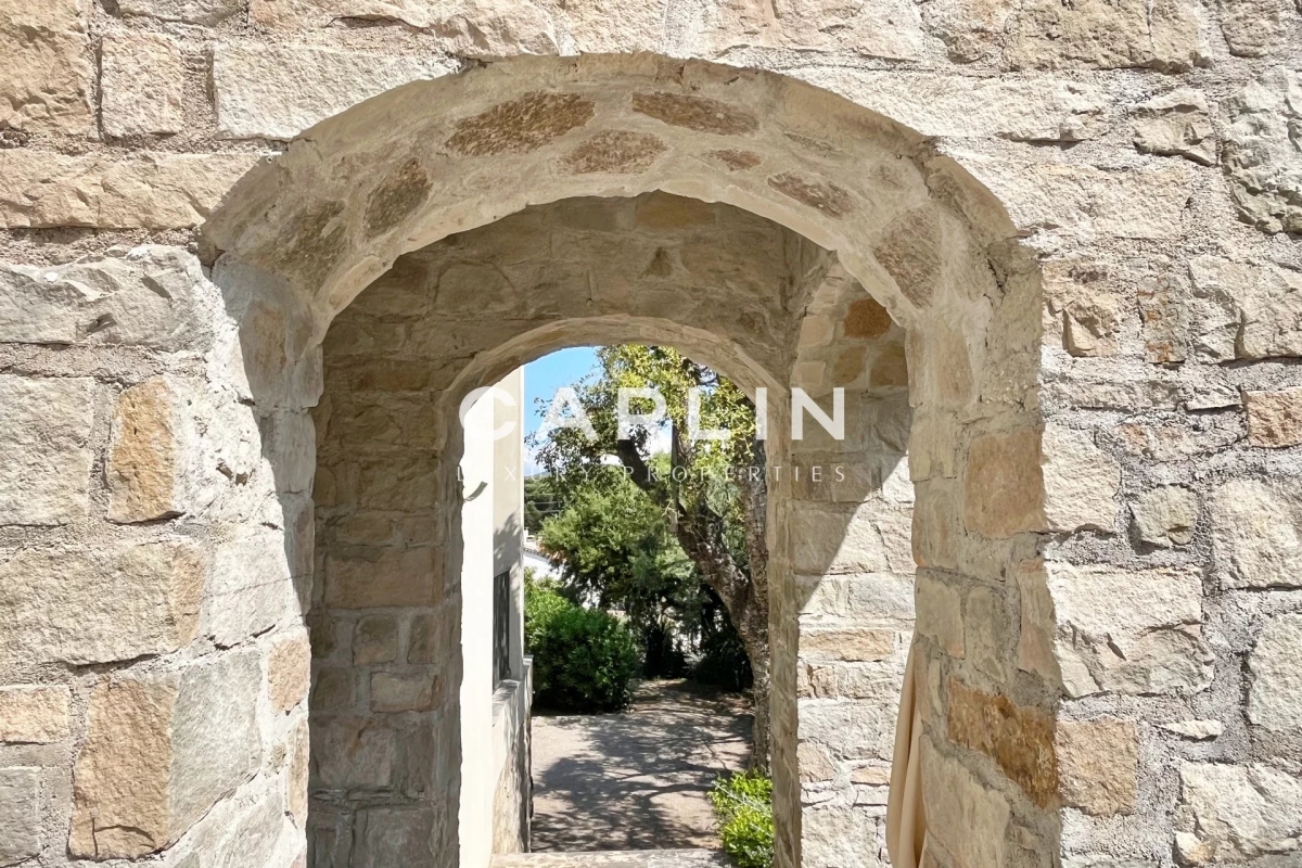Luxury House for sale in Gassin, 2 650 000 €, Photo 3