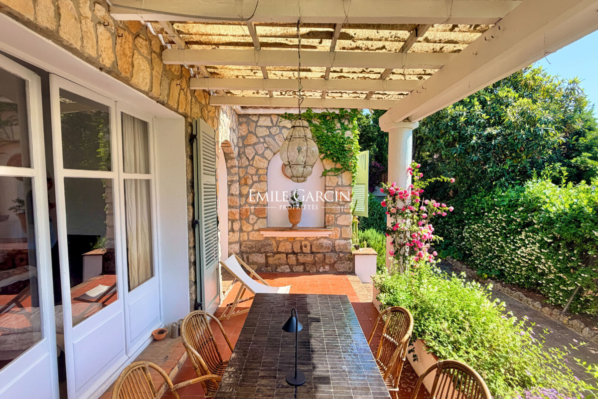 Maison de luxe à vendre à Antibes, 1 830 000 €, Photo 4