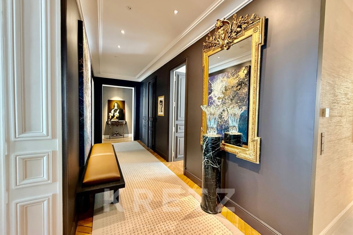 Luxury Apartment for sale in Paris 7Ème, 3 290 000 €, Photo 1