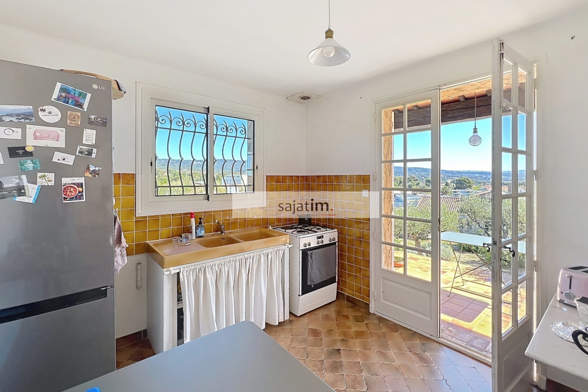 Maison de luxe à vendre à La Ciotat, 698 000 €, Photo 7