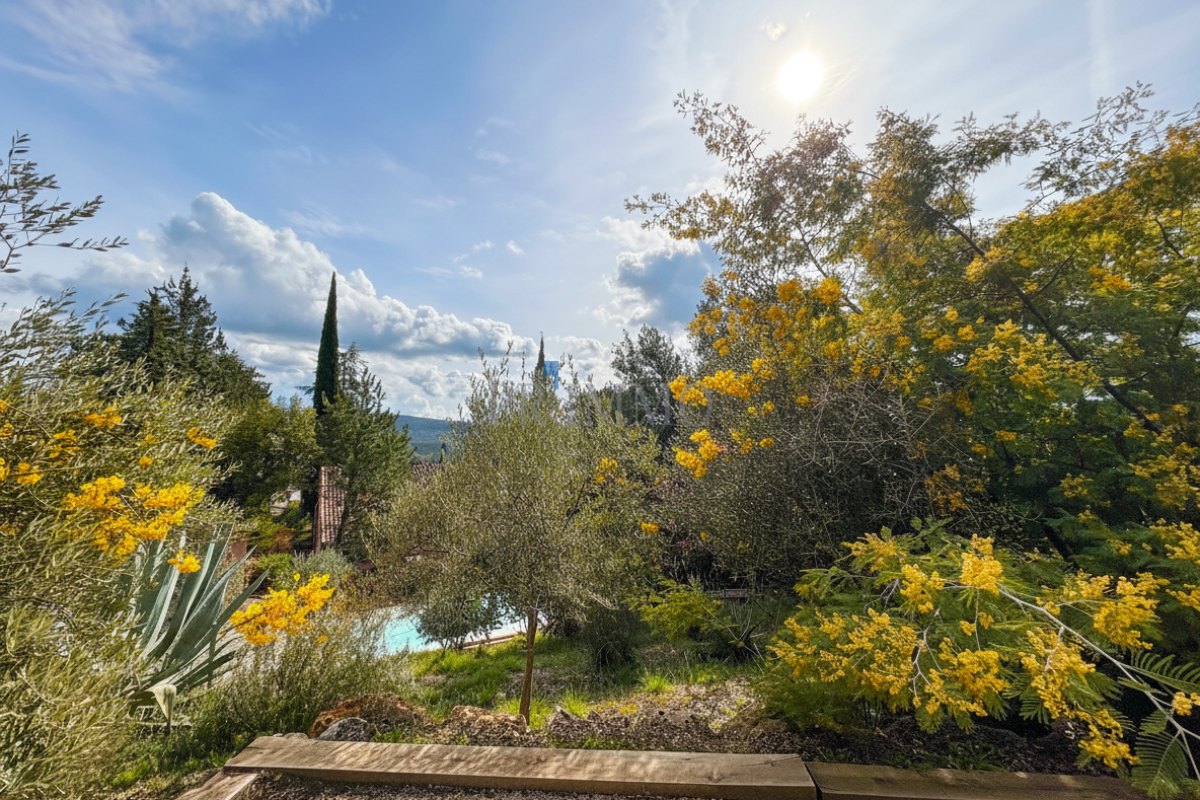 Maison de luxe à vendre à Villecroze, 525 000 €, Photo 1