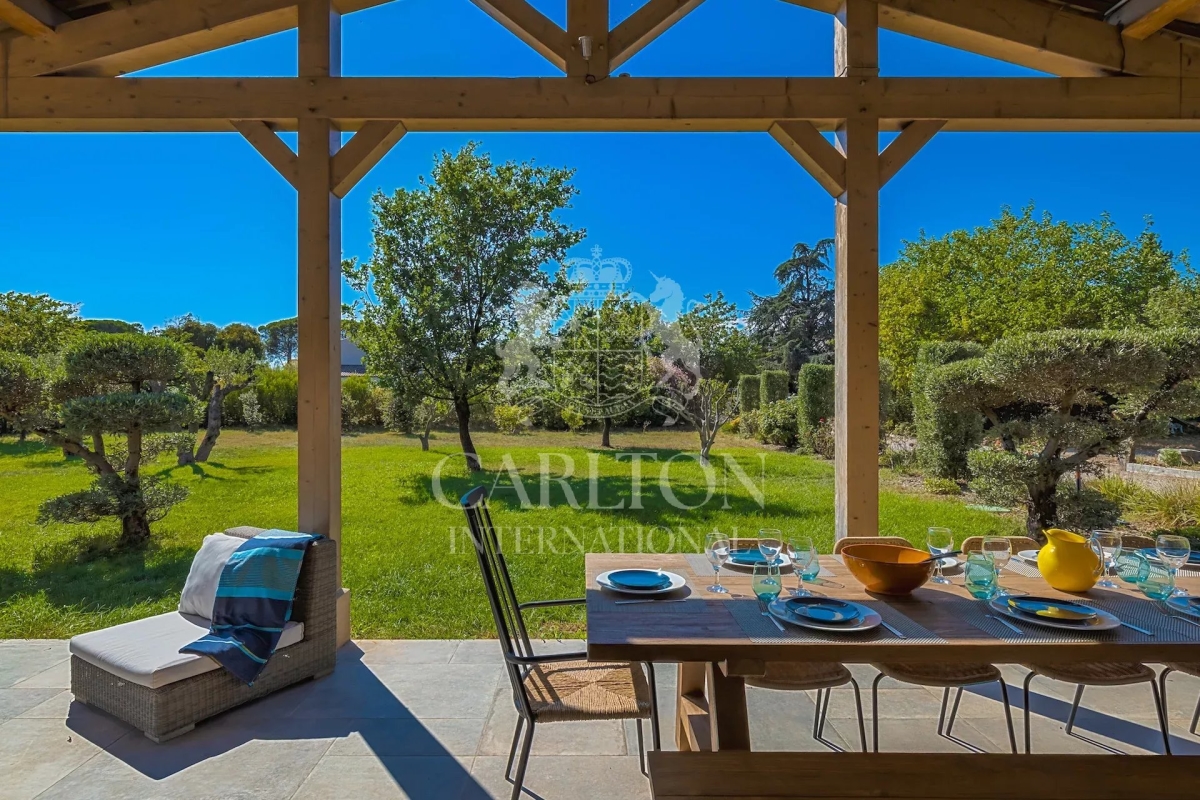 Maison de luxe à vendre à Saint-Tropez, 5 500 000 €, Photo 1