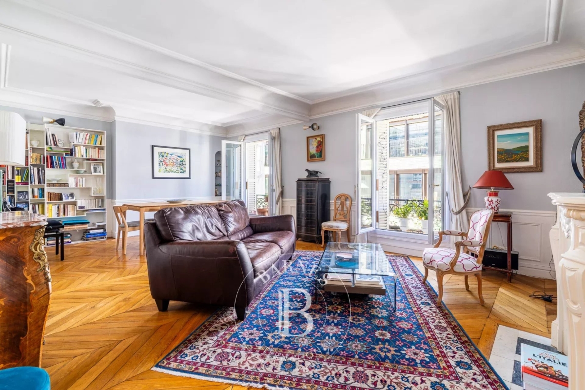 Luxury Apartment for sale in Paris 16ème, 1 560 000 €, Photo 1