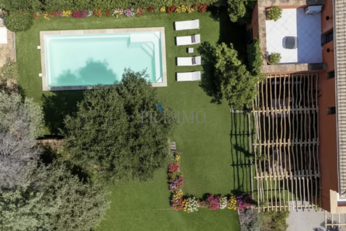 Luxury House for sale in Grimaud, 1 575 000 €, Photo 3