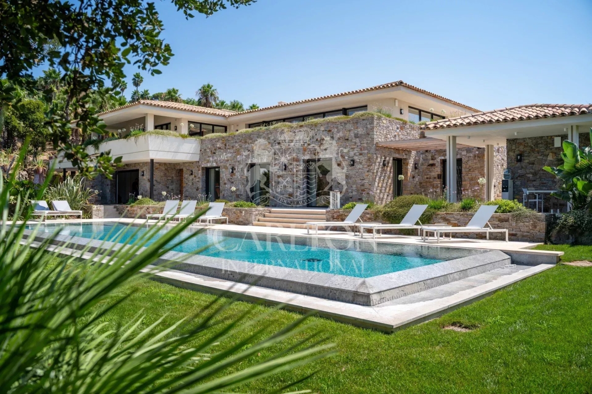 Maison de luxe à vendre à Saint-Tropez, 15 900 000 €, Photo 3