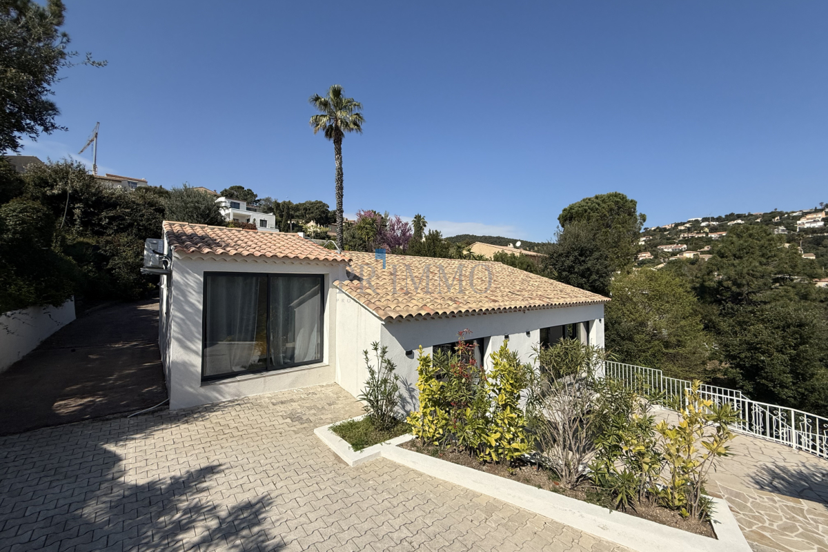 Luxury House for sale in Les Issambres, 940 000 €, Photo 4