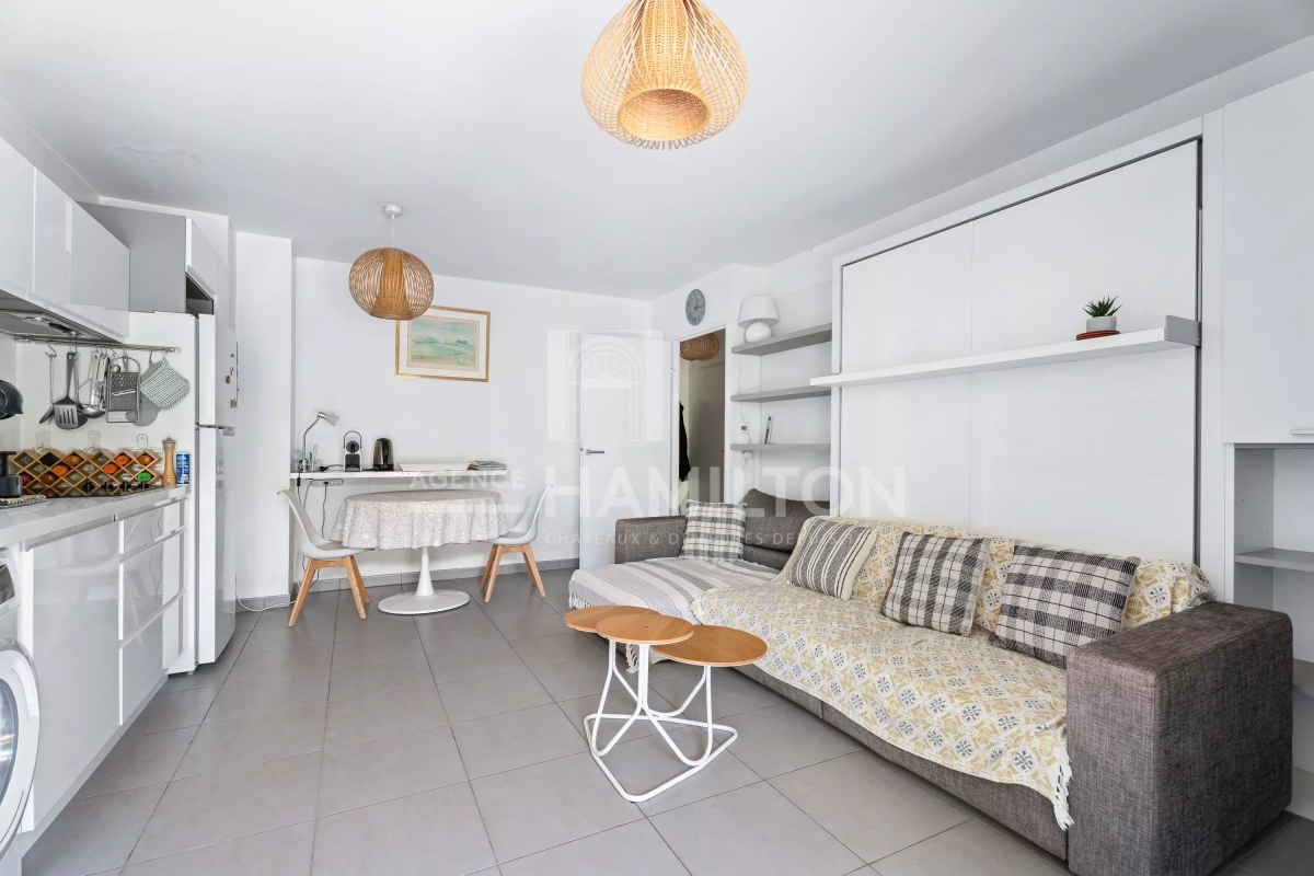 Appartement de luxe à vendre à Antibes, 260 000 €, Photo 4