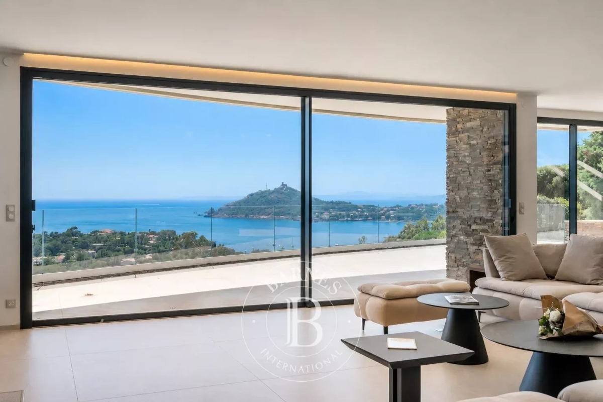 Maison de luxe à vendre à Saint-Raphaël, 6 100 000 €, Photo 4