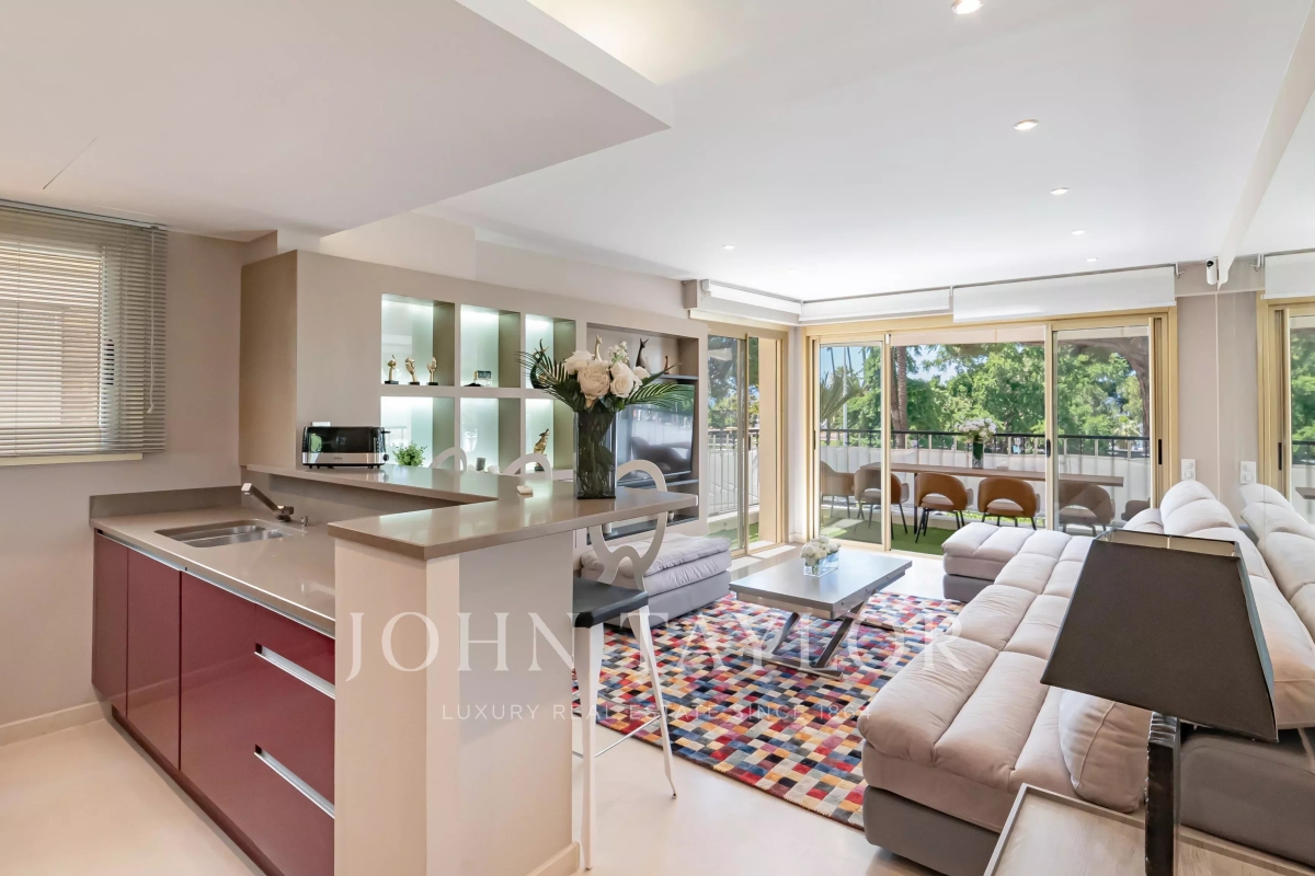 Luxury Apartment for sale in Cannes, 2 650 000 €, Photo 7