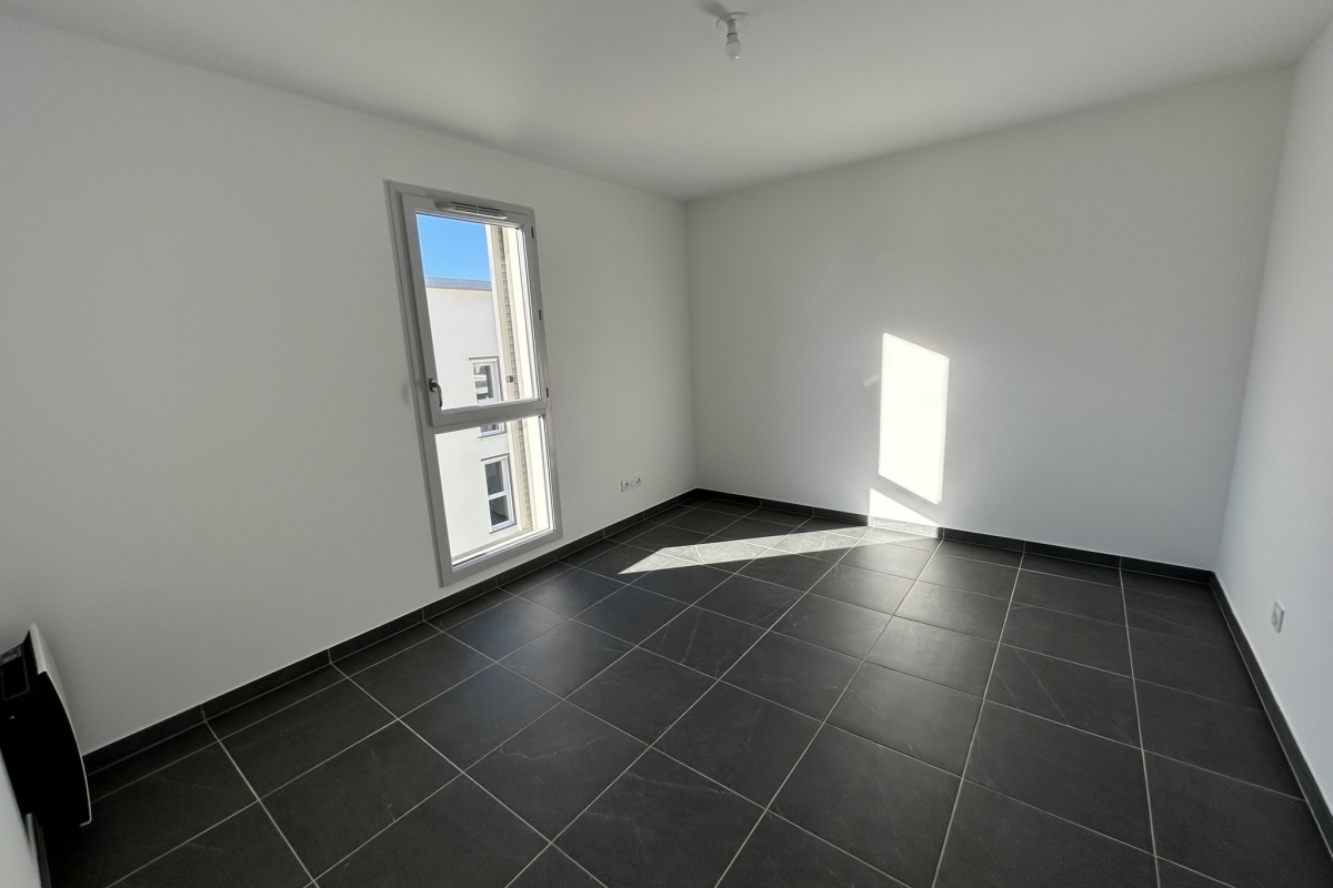 Appartement de luxe à vendre à Antibes, 269 000 €, Photo 4