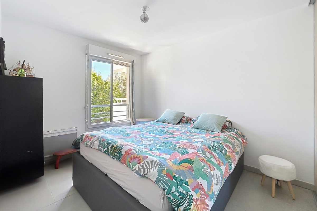 Appartement de luxe à vendre à Antibes, 280 000 €, Photo 1