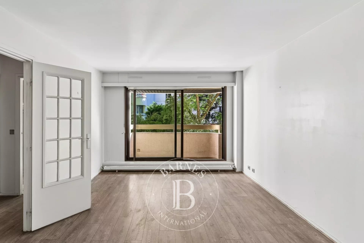 Luxury Apartment for sale in Paris 6Ème, 848 000 €, Photo 1