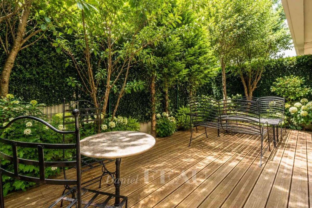 Appartement de luxe à vendre à Neuilly-sur-Seine, 695 000 €, Photo 1