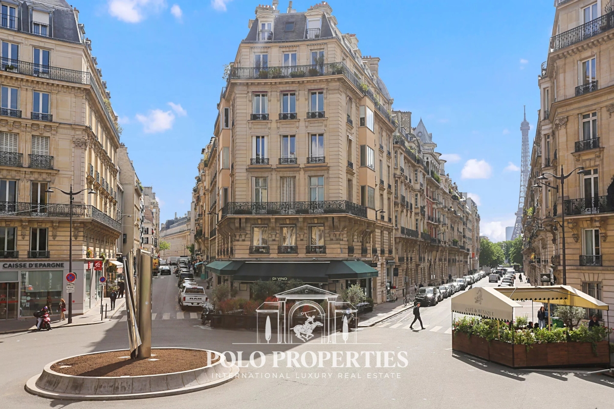 Luxury Apartment for sale in Paris 16Ème, 2 340 000 €, Photo 1