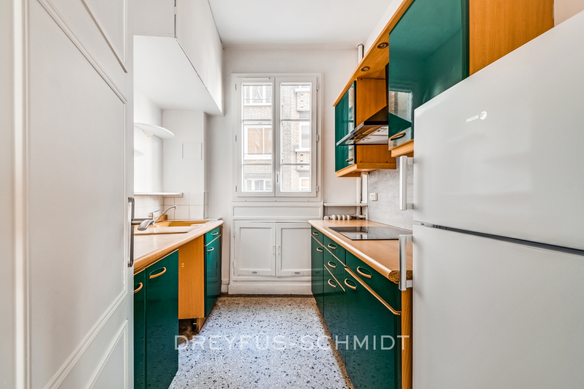 Appartement de luxe à vendre à Paris 16ème, 560 000 €, Photo 2