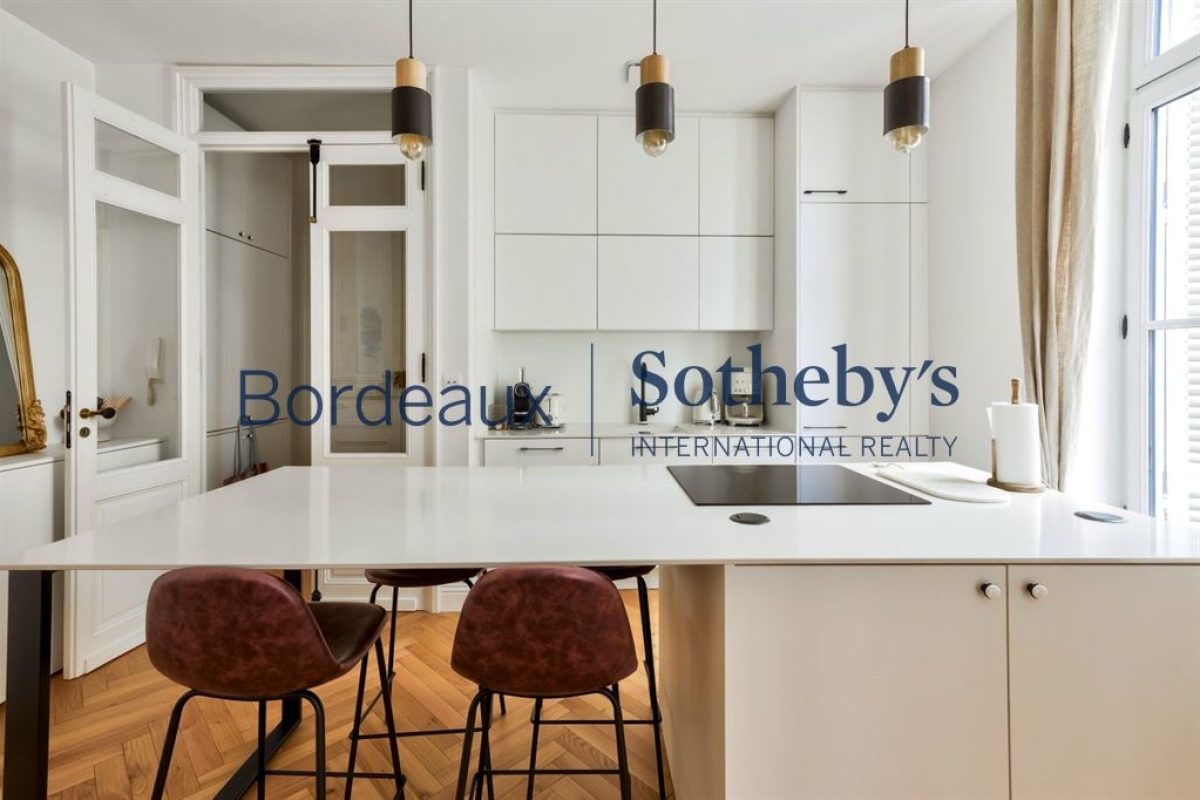 Appartement de luxe à vendre à Bordeaux, 471 000 €, Photo 2
