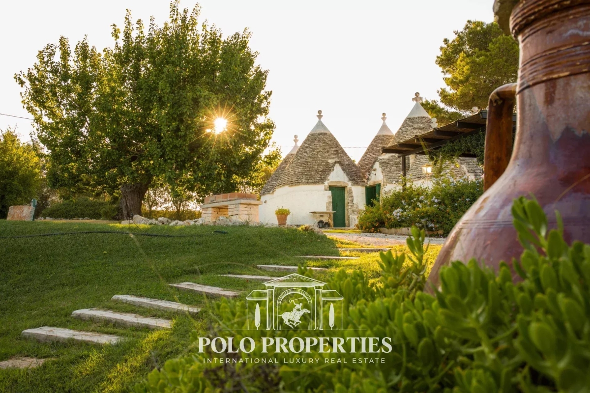 Maison de luxe à vendre à Ostuni, 670 000 €, Photo 2
