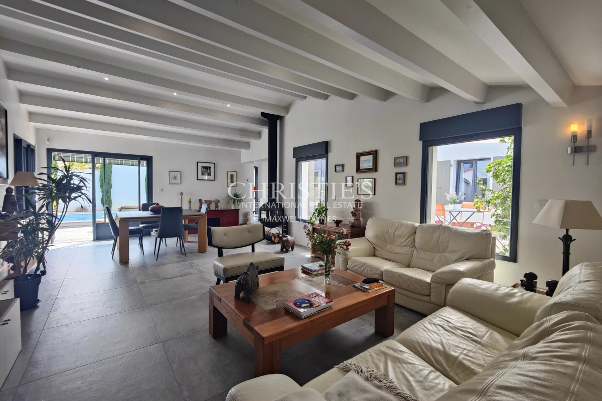 Luxury House for sale in La Flotte, 1 470 000 €, Photo 2