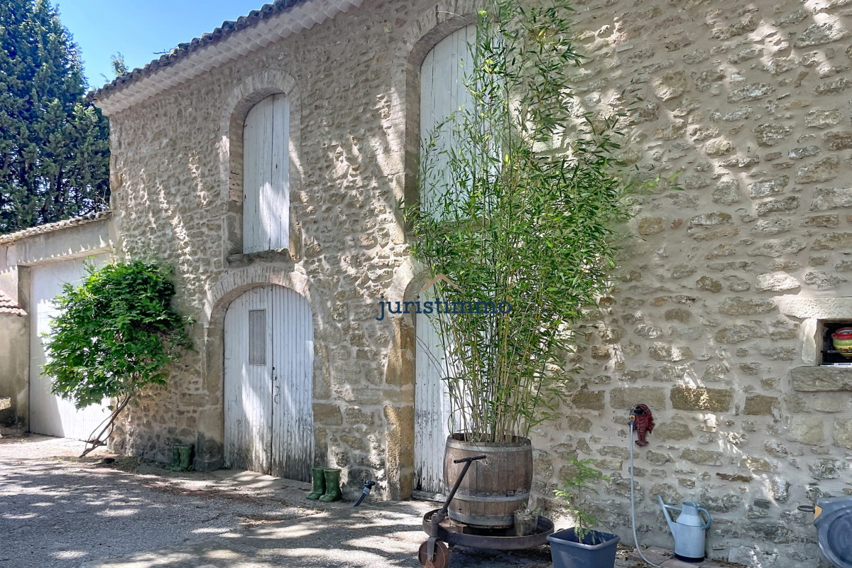 Maison de luxe à vendre à Camaret-sur-Aigues, 1 149 500 €, Photo 3