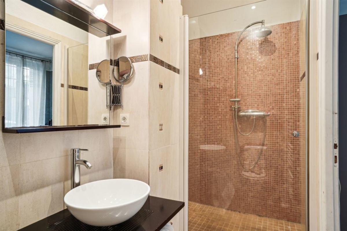 Appartement de luxe à vendre à Paris 9Ème, 290 000 €, Photo 3