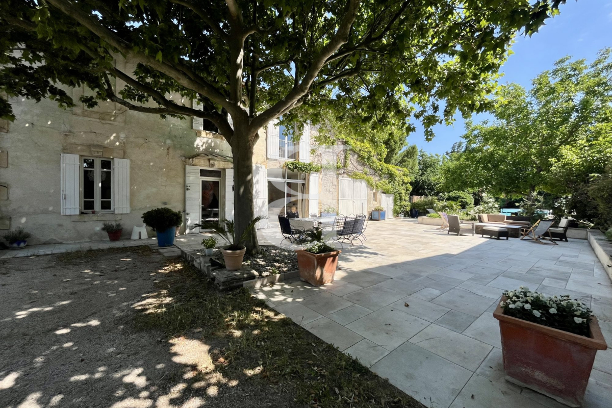 Maison de luxe à vendre à Noves, 695 000 €, Photo 4