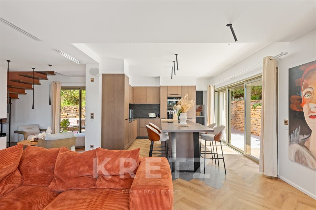 Maison de luxe à vendre à Carqueiranne, 1 590 000 €, Photo 5