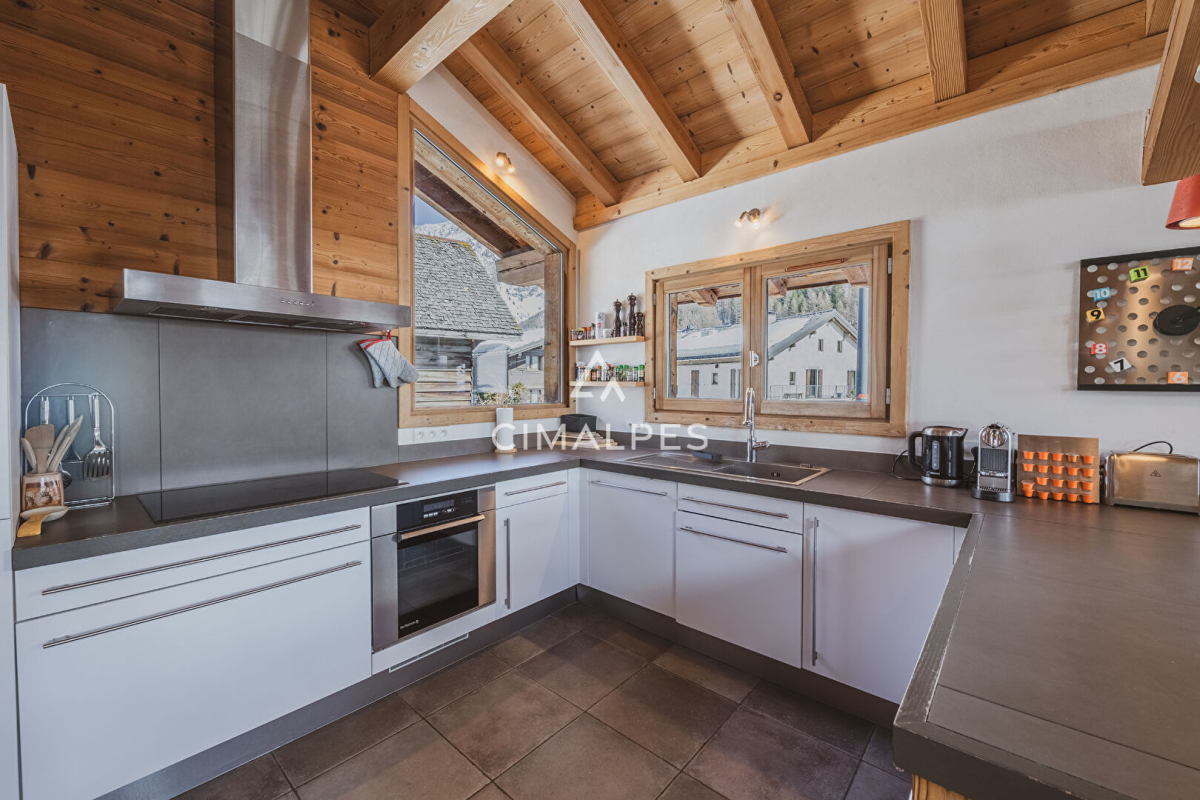 Luxury House for sale in Chamonix-Mont-Blanc, 2 400 000 €, Photo 5
