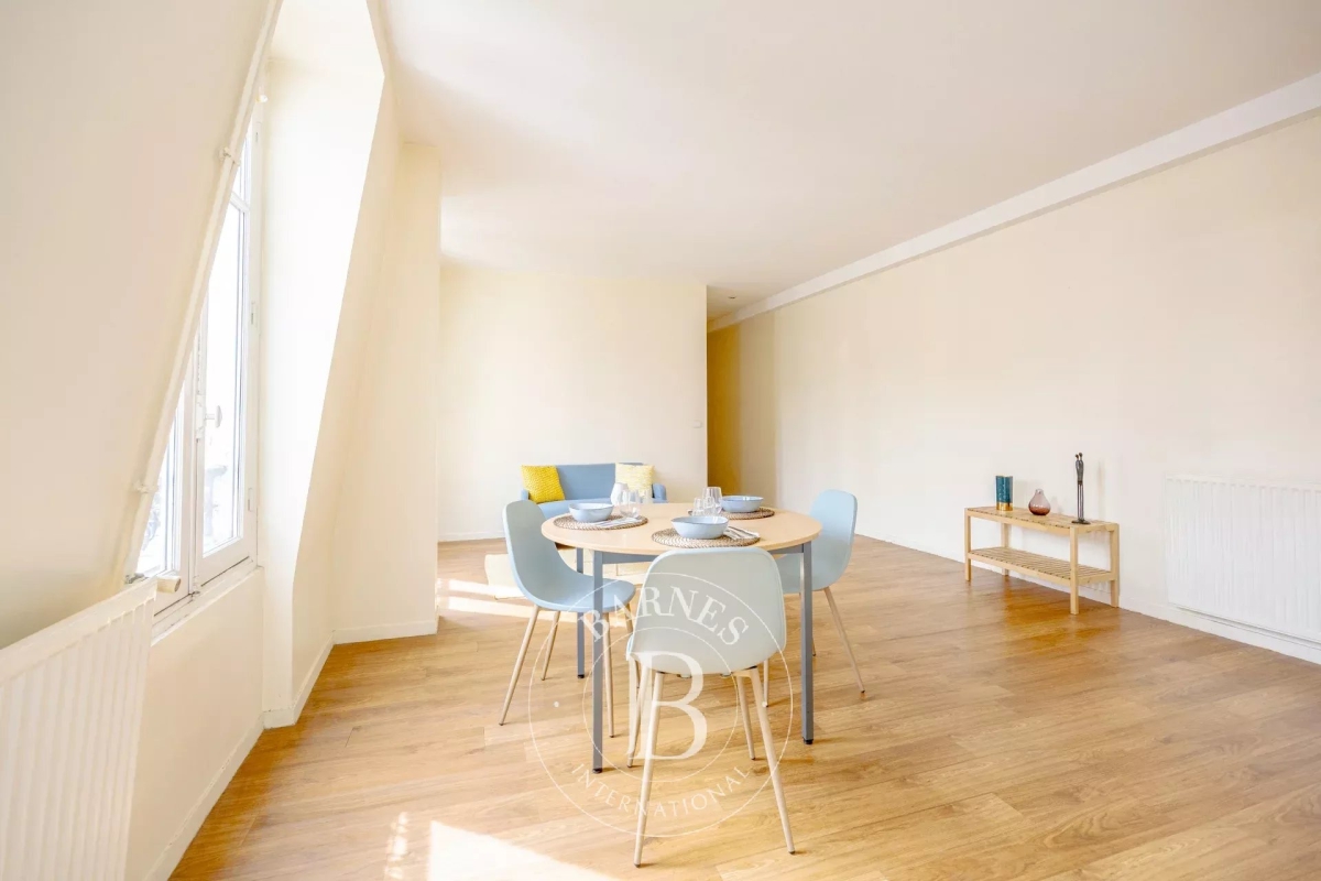 Luxury Apartment for sale in Paris 8ème, 595 000 €, Photo 5