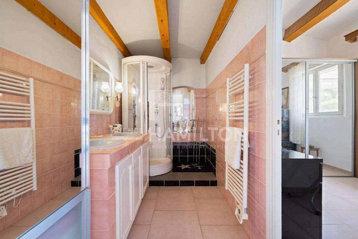 Maison de luxe à vendre à Châteauneuf-Grasse, 750 000 €, Photo 6