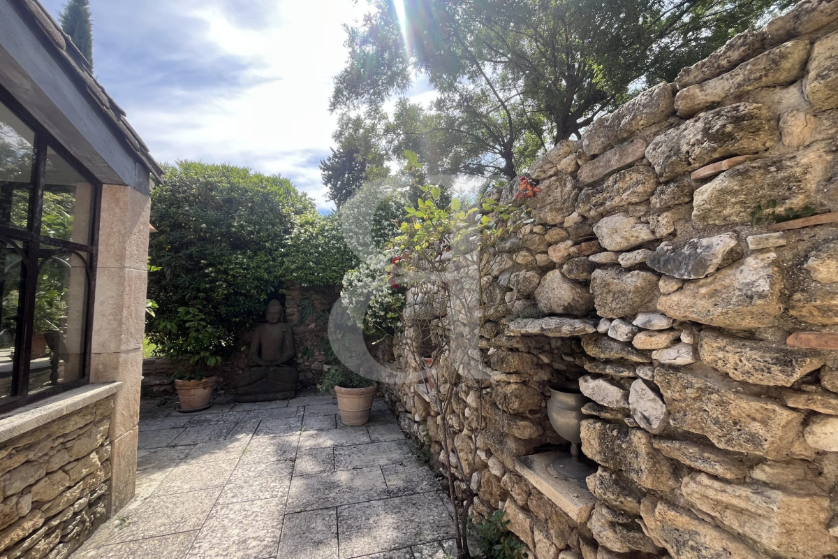 Maison de luxe à vendre à Robion, 850 000 €, Photo 7