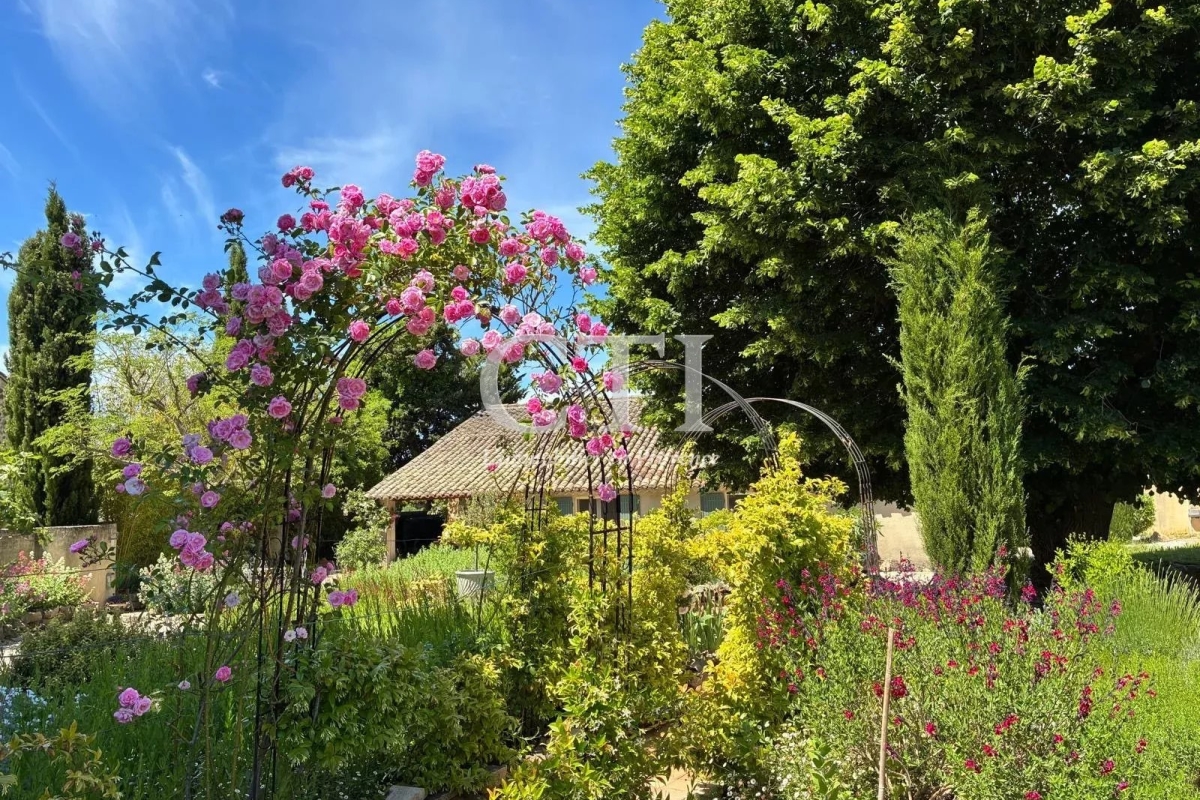 Luxury House for sale in Vaison-la-Romaine, 599 900 €, Photo 7