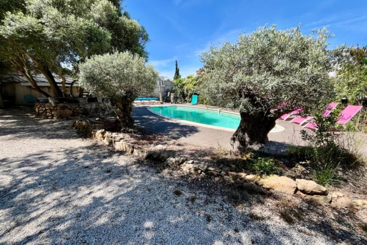 Maison de luxe à vendre à Balaruc-les-Bains, 879 900 €, Photo 1