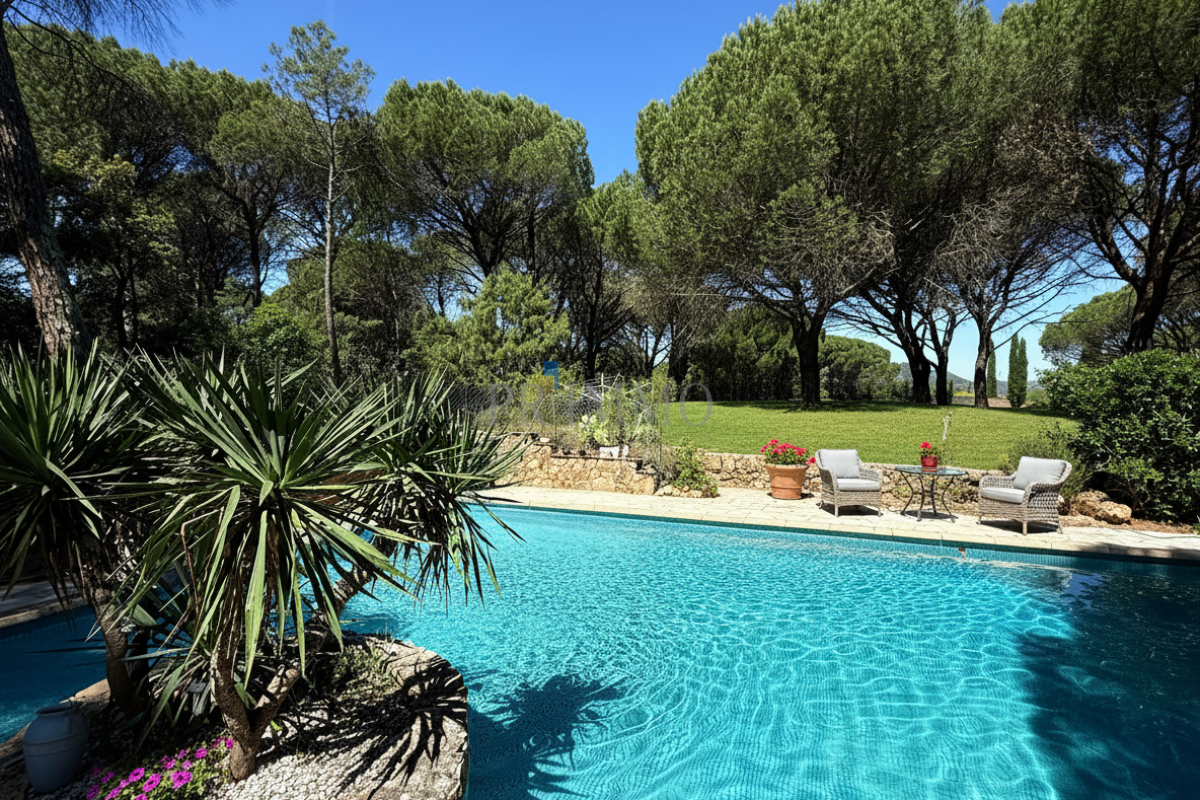 Maison de luxe à vendre à Vidauban, 620 000 €, Photo 1