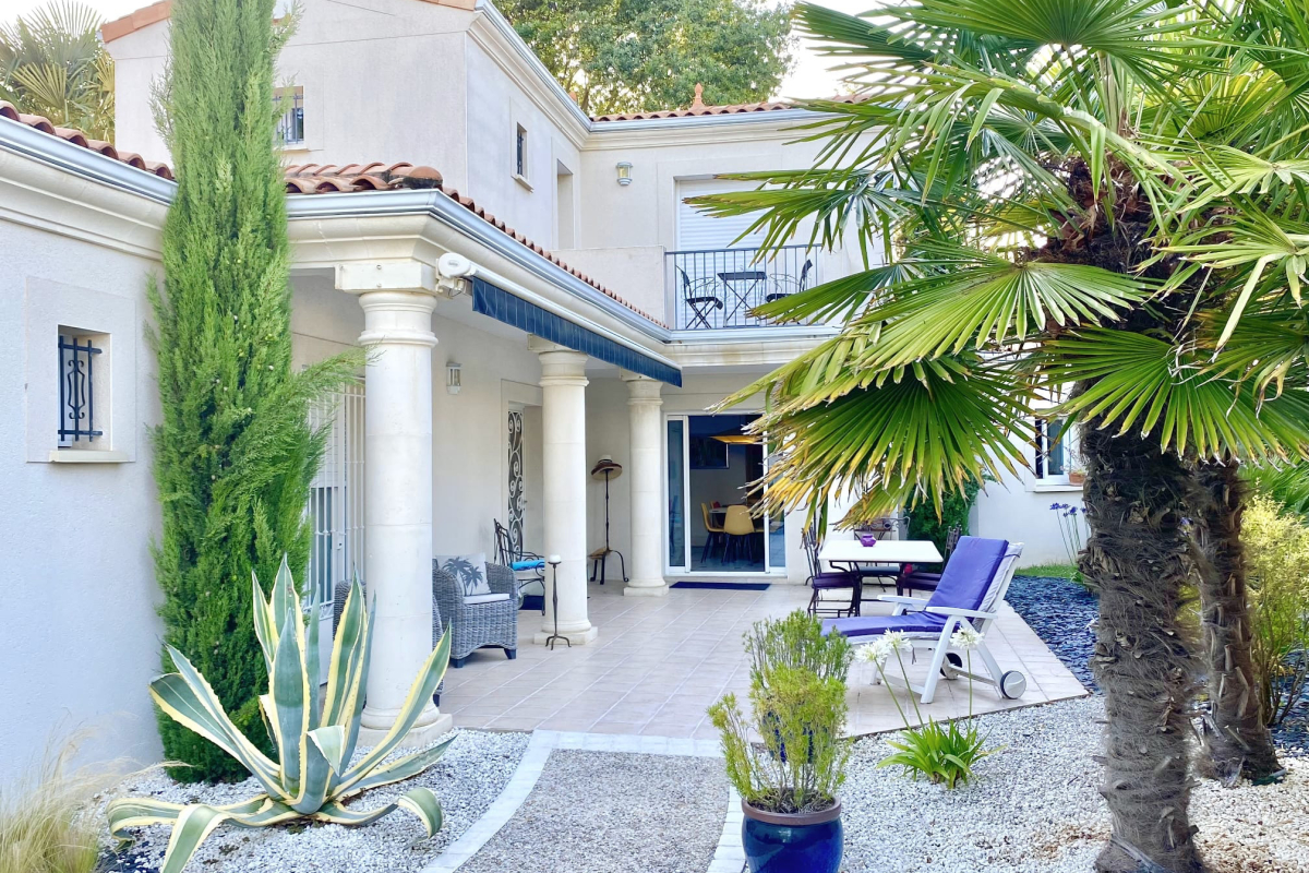 Luxury House for sale in Royan, 1 198 000 €, Photo 2