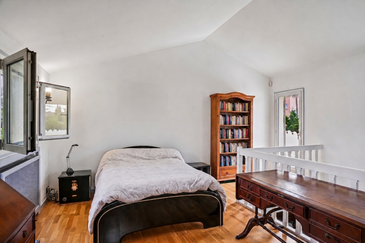 Maison de luxe à vendre à Saint-Raphaël, 795 000 €, Photo 4