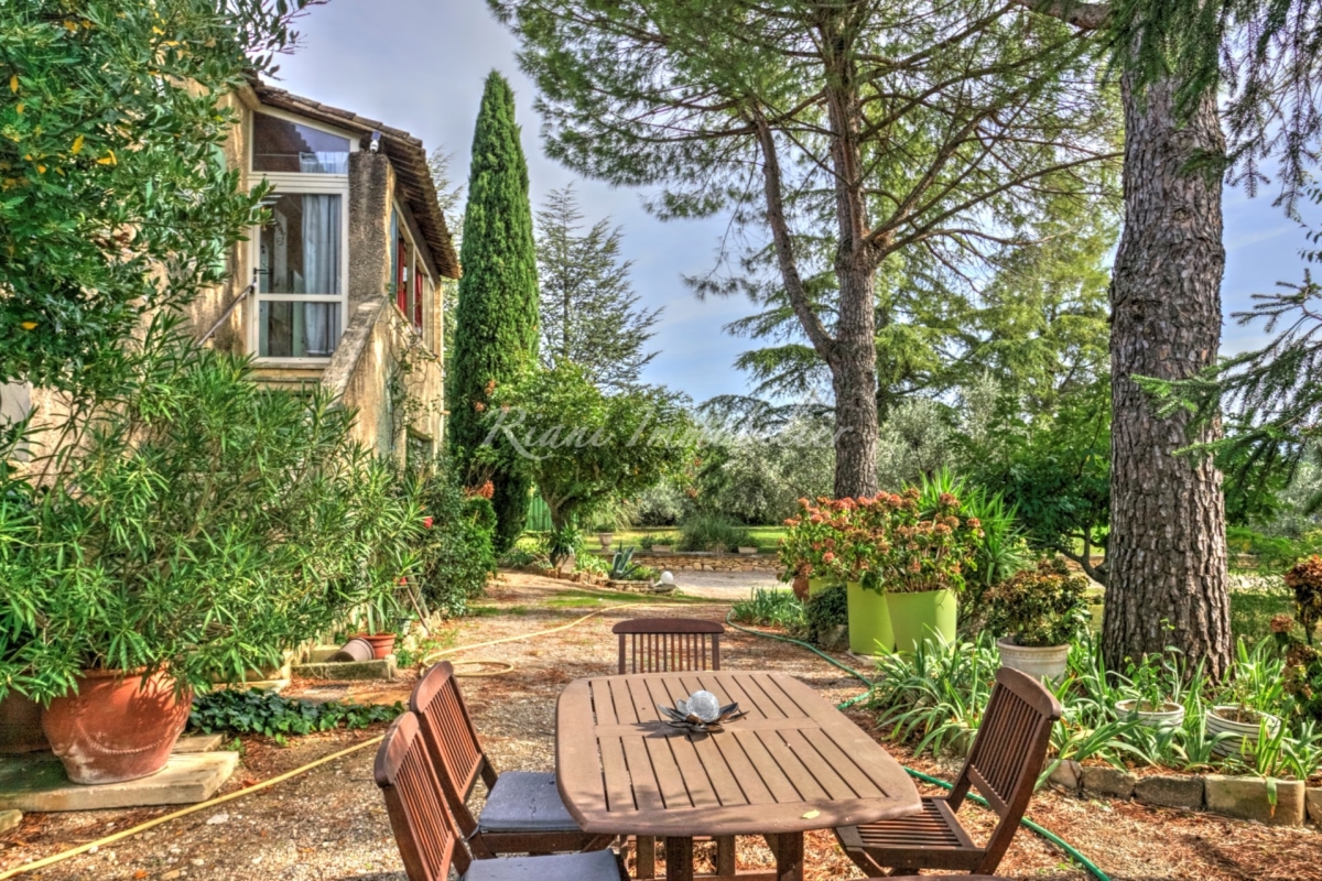 Maison de luxe à vendre à Cabrières-d'Avignon, 530 000 €, Photo 4
