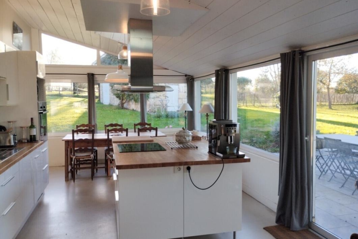 Maison de luxe à vendre à Loupes, 620 000 €, Photo 7