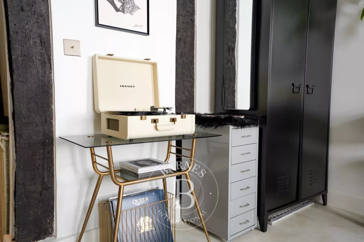 Luxury Apartment for sale in Paris 3Ème, 650 000 €, Photo 4