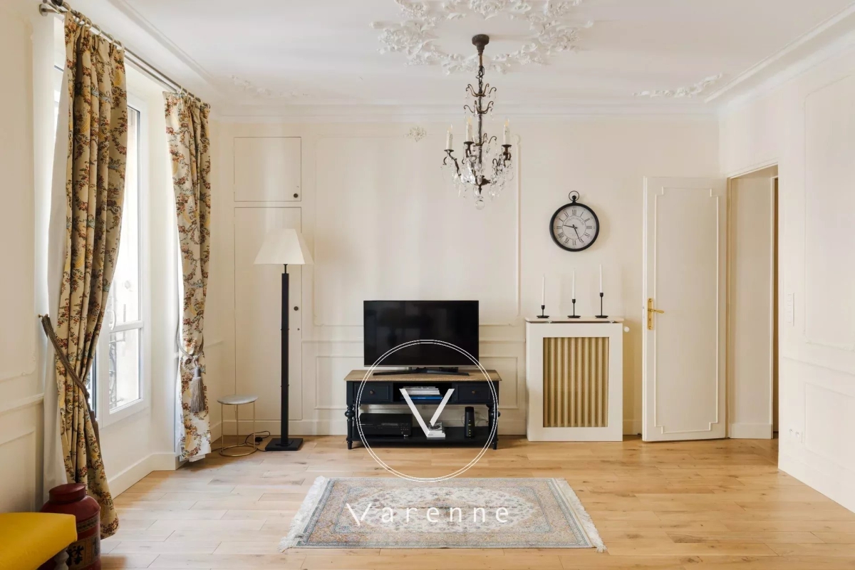 Luxury Apartment for sale in Paris 7Ème, 699 000 €, Photo 4
