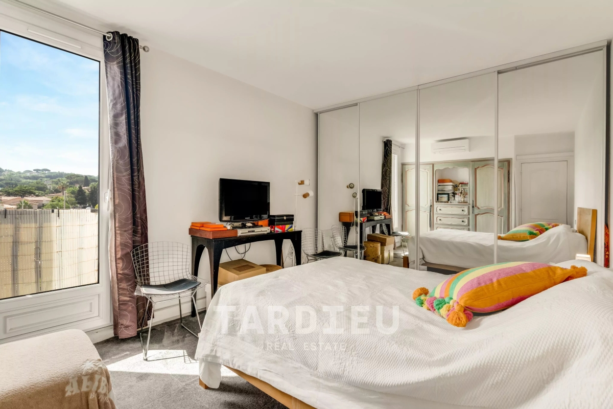 Appartement de luxe à vendre à Saint-Tropez, 1 150 000 €, Photo 4