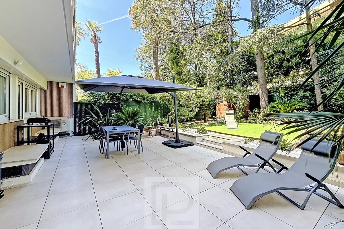 Appartement de luxe à vendre à Cannes, 690 000 €, Photo 2