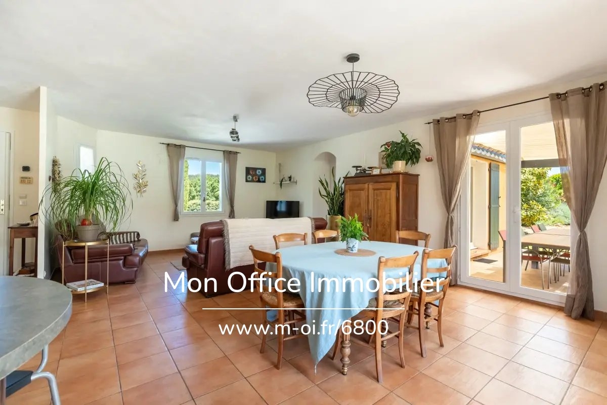 Maison de luxe à vendre à Meyreuil, 840 000 €, Photo 3