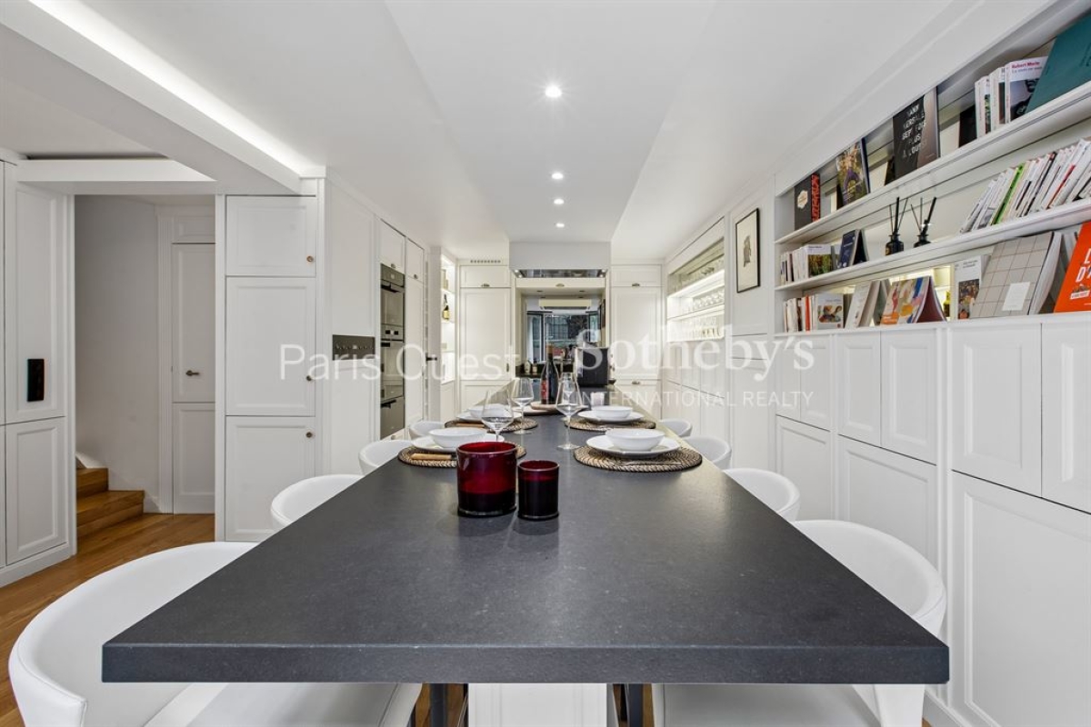 77860256