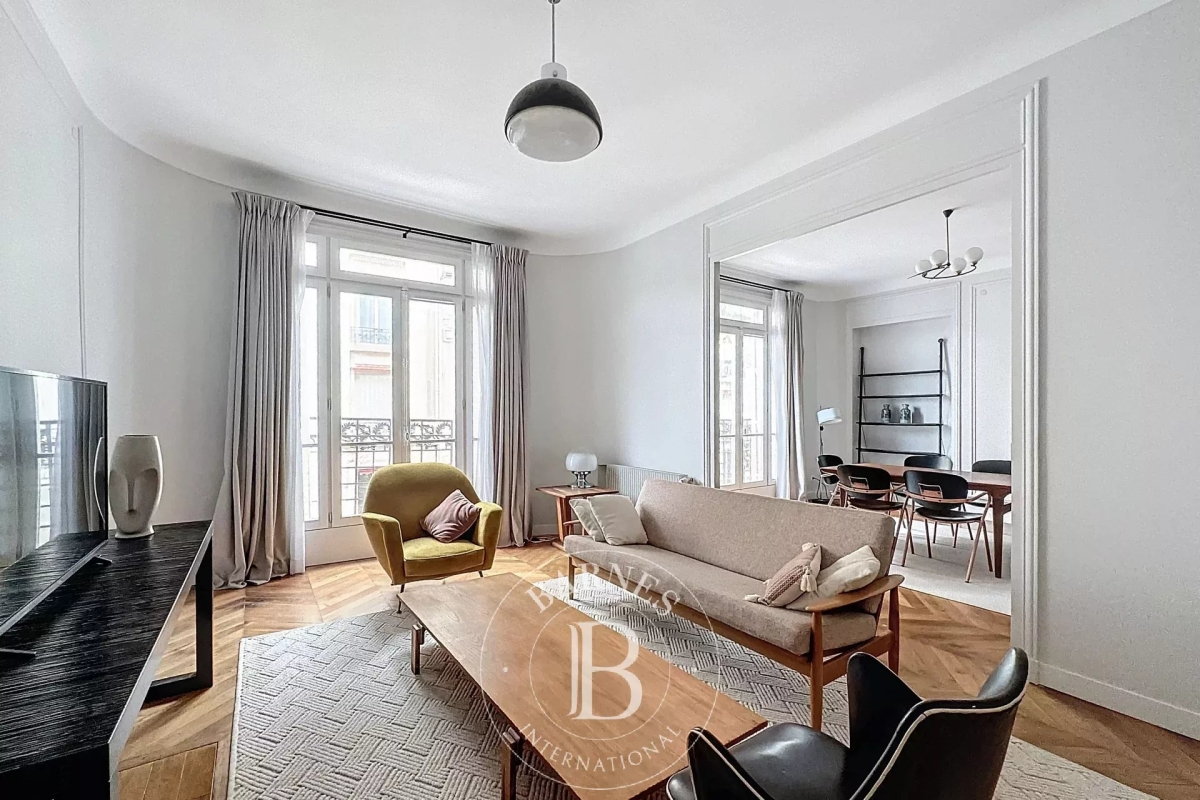 Appartement de luxe à louer à Paris 7Ème, 5 500 €, Photo 1